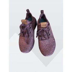 New Balance Sneakers